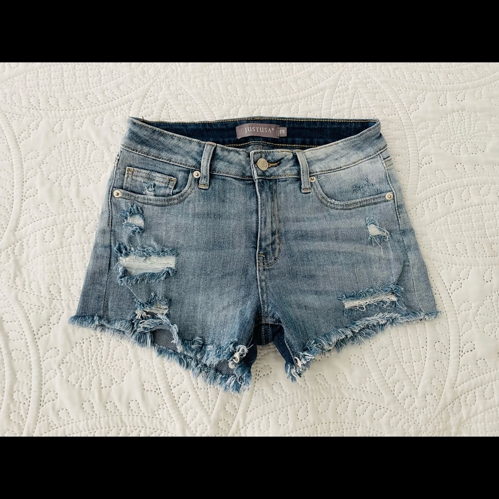 Size 25 Just USA cut off shorts